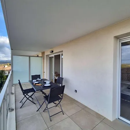 Apartment Co020-b11 - 3 Pieces - 4 Personnes - *