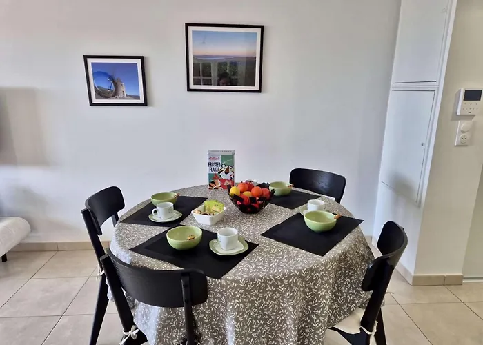 Apartment Co020-b11 - 3 Pieces - 4 Personnes - *