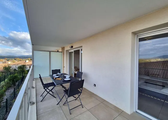 Apartment Co020-b11 - 3 Pieces - 4 Personnes - *